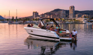Read more about the article Canadian Boating Magazine Review: Why the Chaparral 26 Surf Truly Delivers the Best of Both Worlds