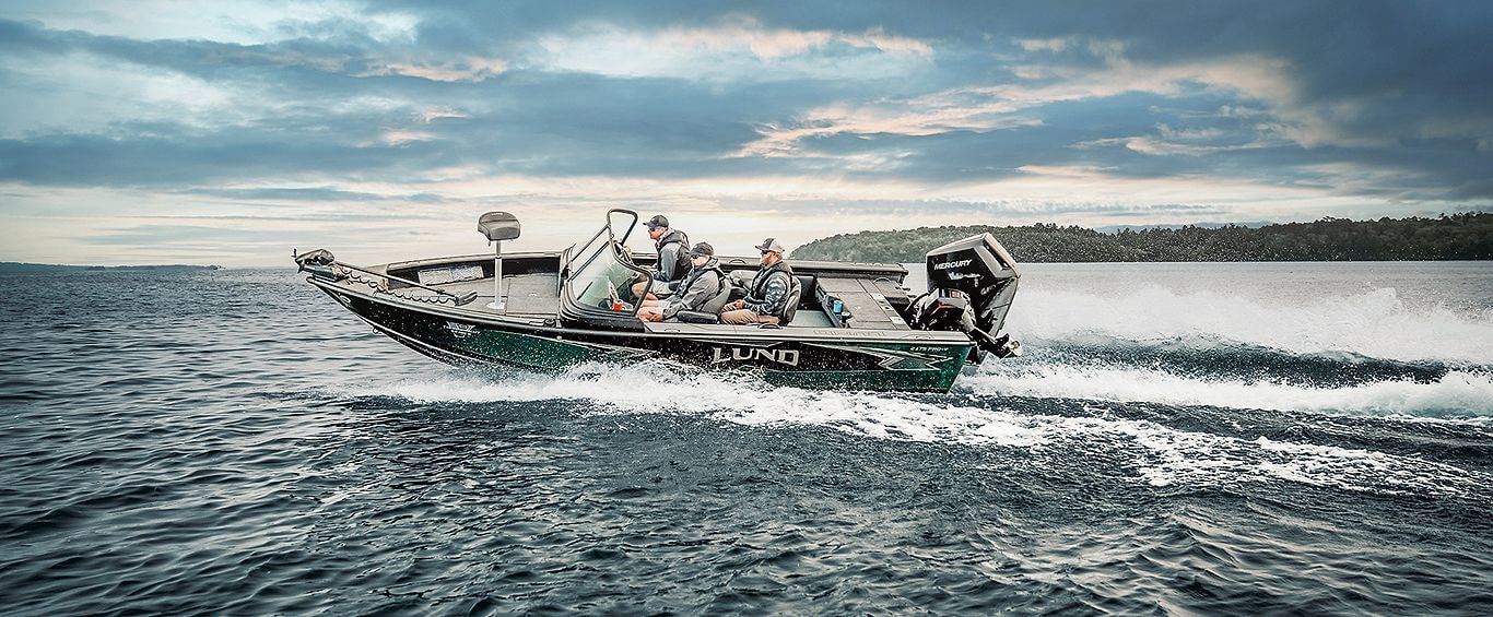Lund fishing boat on the water